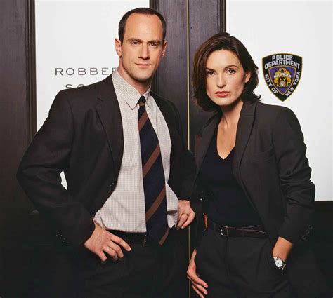 Dec 7, 2023. . Cast members of law and order